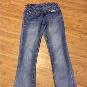 🔹Ariya Blue Jeans with love!🔹